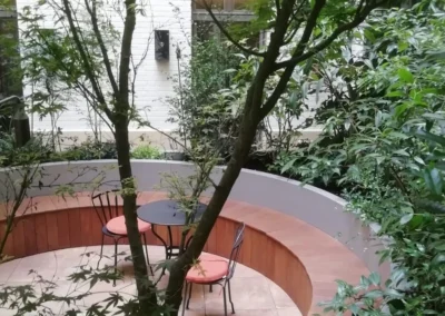 Végétalisation et aménagement du patio de l’hôtel Victoria Palace (Paris 7ᵉ)